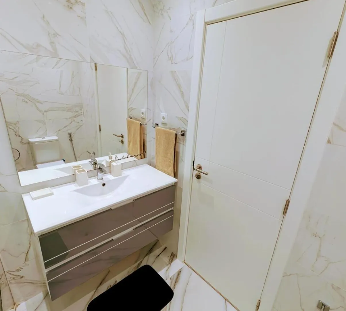 3 Bedroom Apartment In Palmarejo, Praia