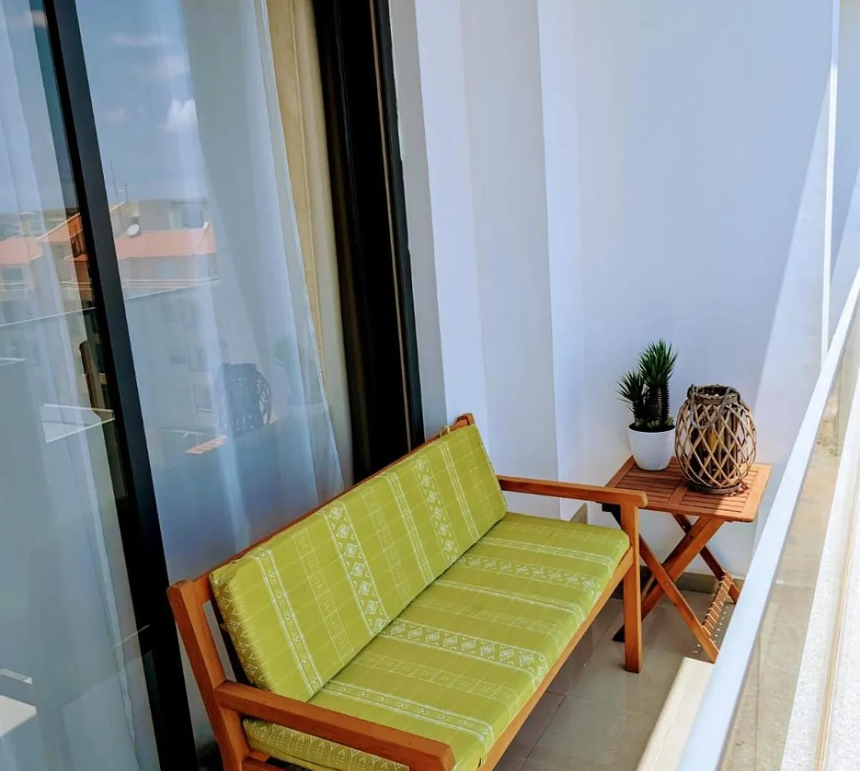 3 Bedroom Apartment In Palmarejo, Praia